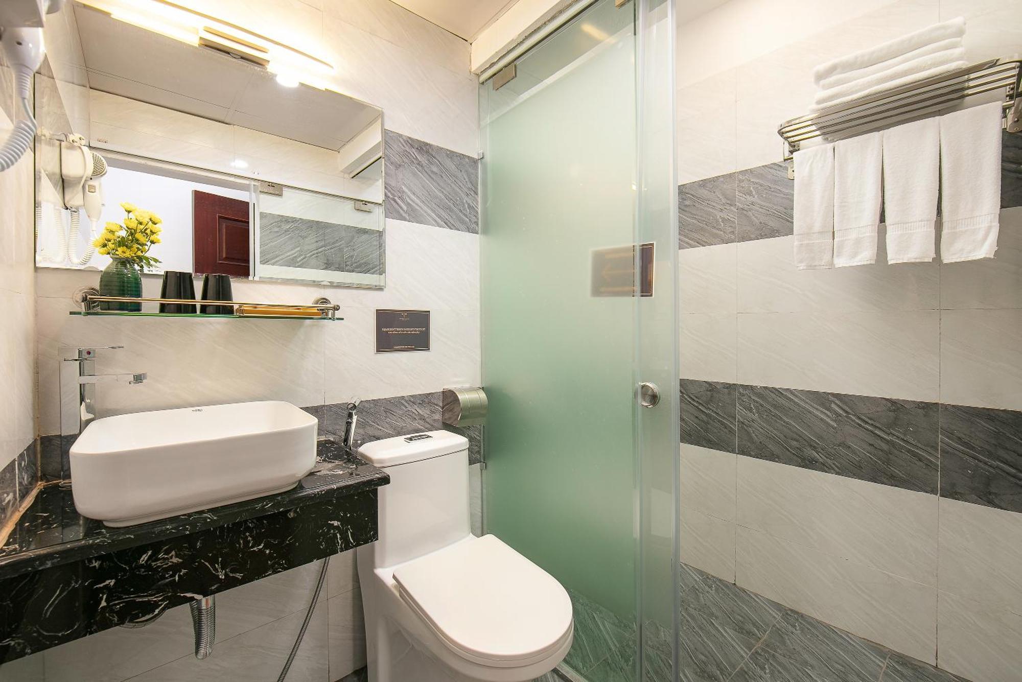 Tunger Premium & Travel Hotel 4*