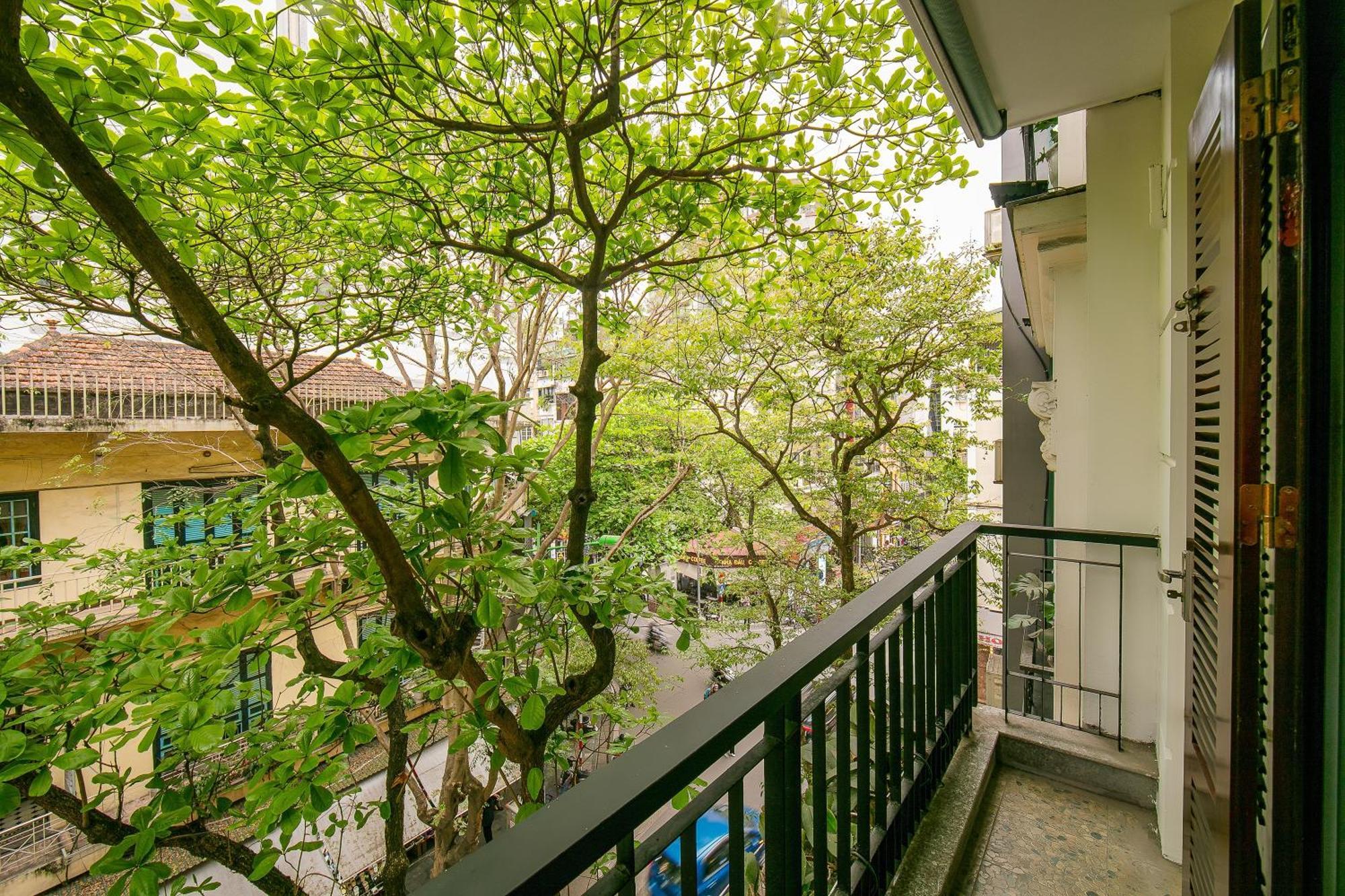 Tunger Premium & Travel Hotel