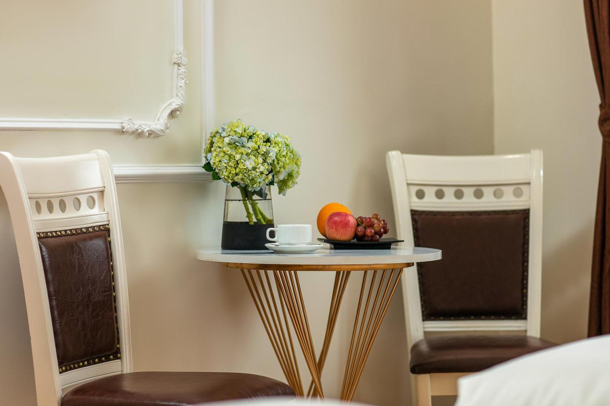 Tunger Premium & Travel Hotel