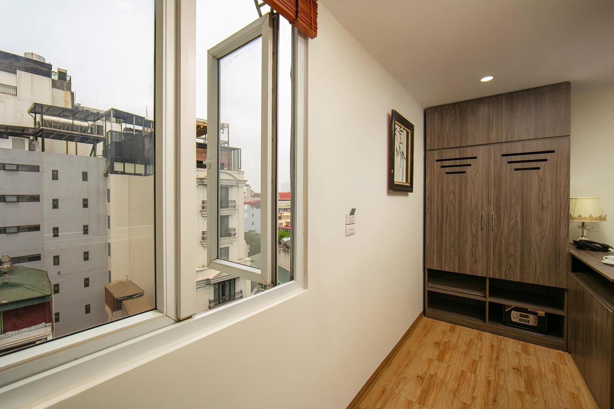 Tunger Premium & Travel Hotel 4*